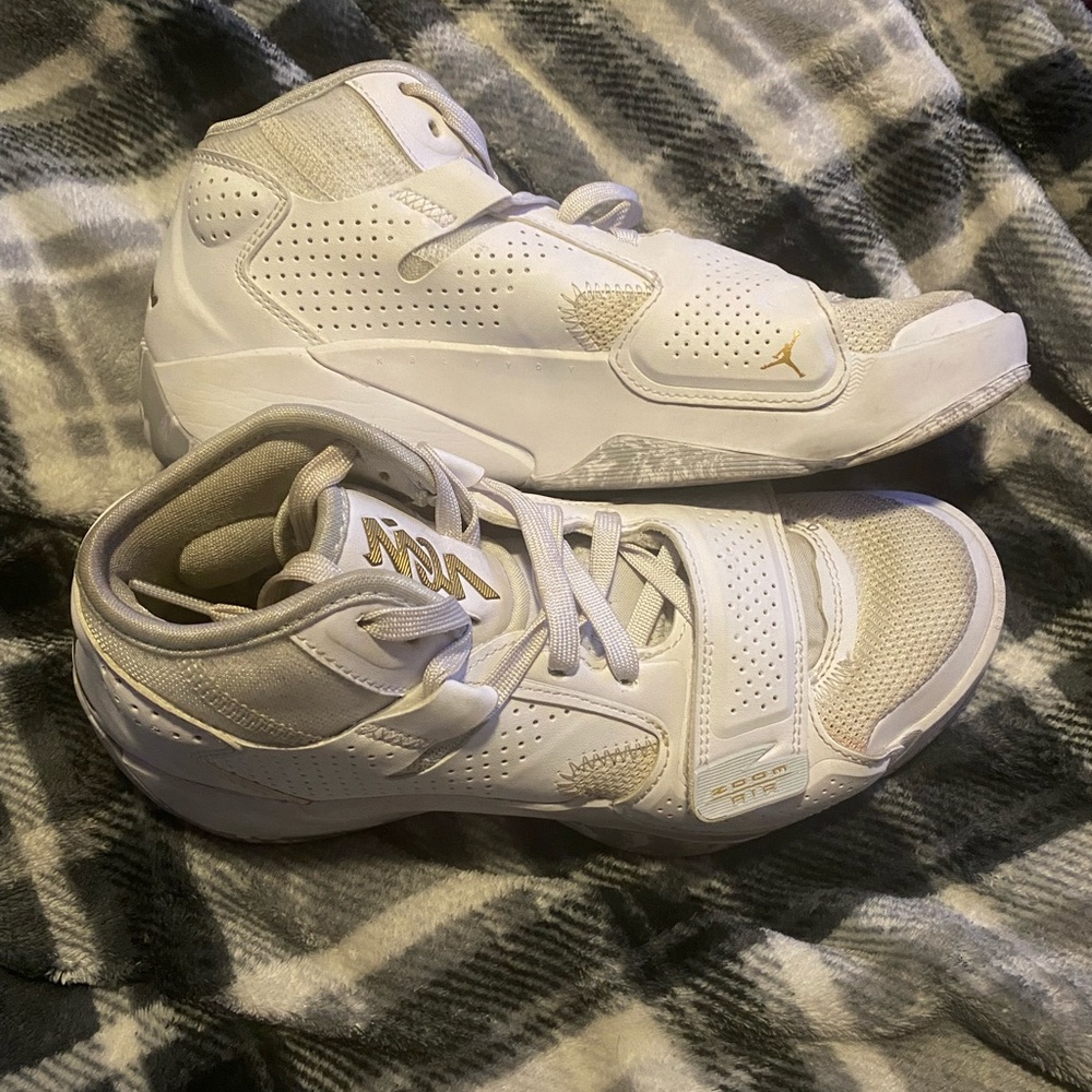 Nike Jordan Zion 2TBs